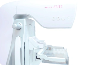 マンモグラフィ装置（Fuji Film AMULET ELITE）